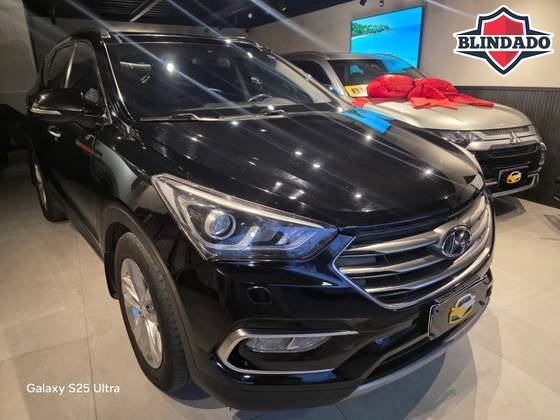 HYUNDAI SANTA FÉ 3.3 MPFI 4X4 7 LUGARES V6 270CV GASOLINA 4P AUTOMÁTICO HYUNDAI SANTA FÉ 3.3 MPFI 4X4 7 LUGARES V6 270CV GASOLINA 4P AUTOMÁTICO